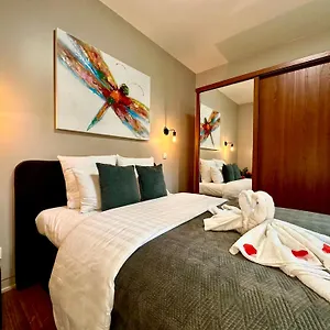 Apartment Luxury Castel By Rikas, Antwerpen